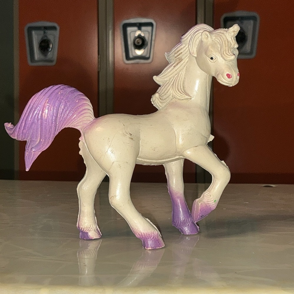 Vintage Unicorn Hong Kong Made PVC  White Purple Horse‎ Toy Figures 80s 70s